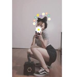 Meet your Posher, Jenny